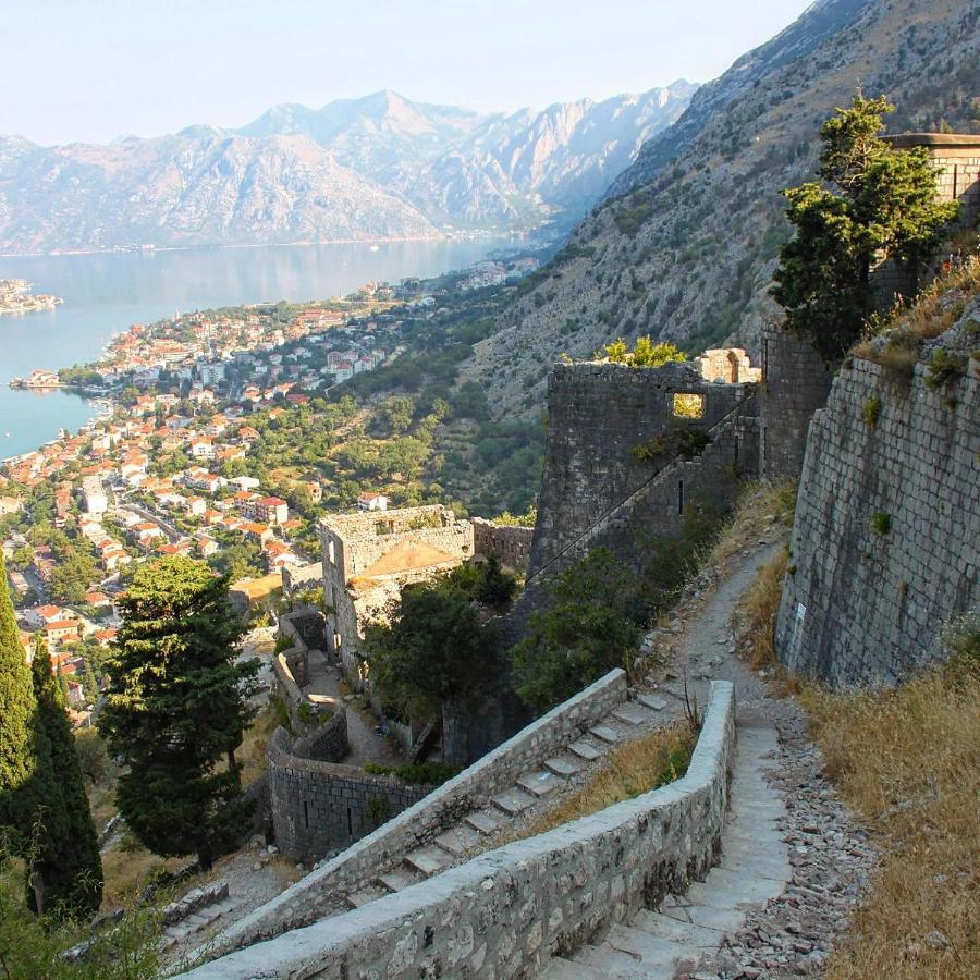 Ferienwohnung Old Town Kotor Square Exterior foto