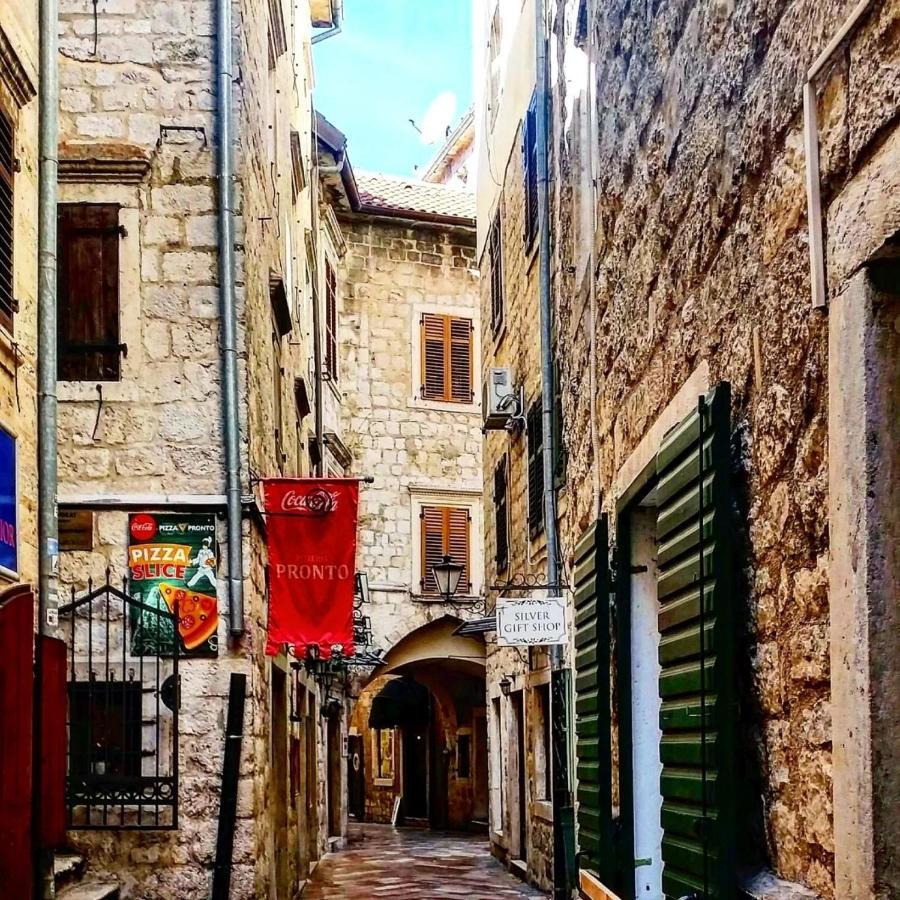 Ferienwohnung Old Town Kotor Square Exterior foto